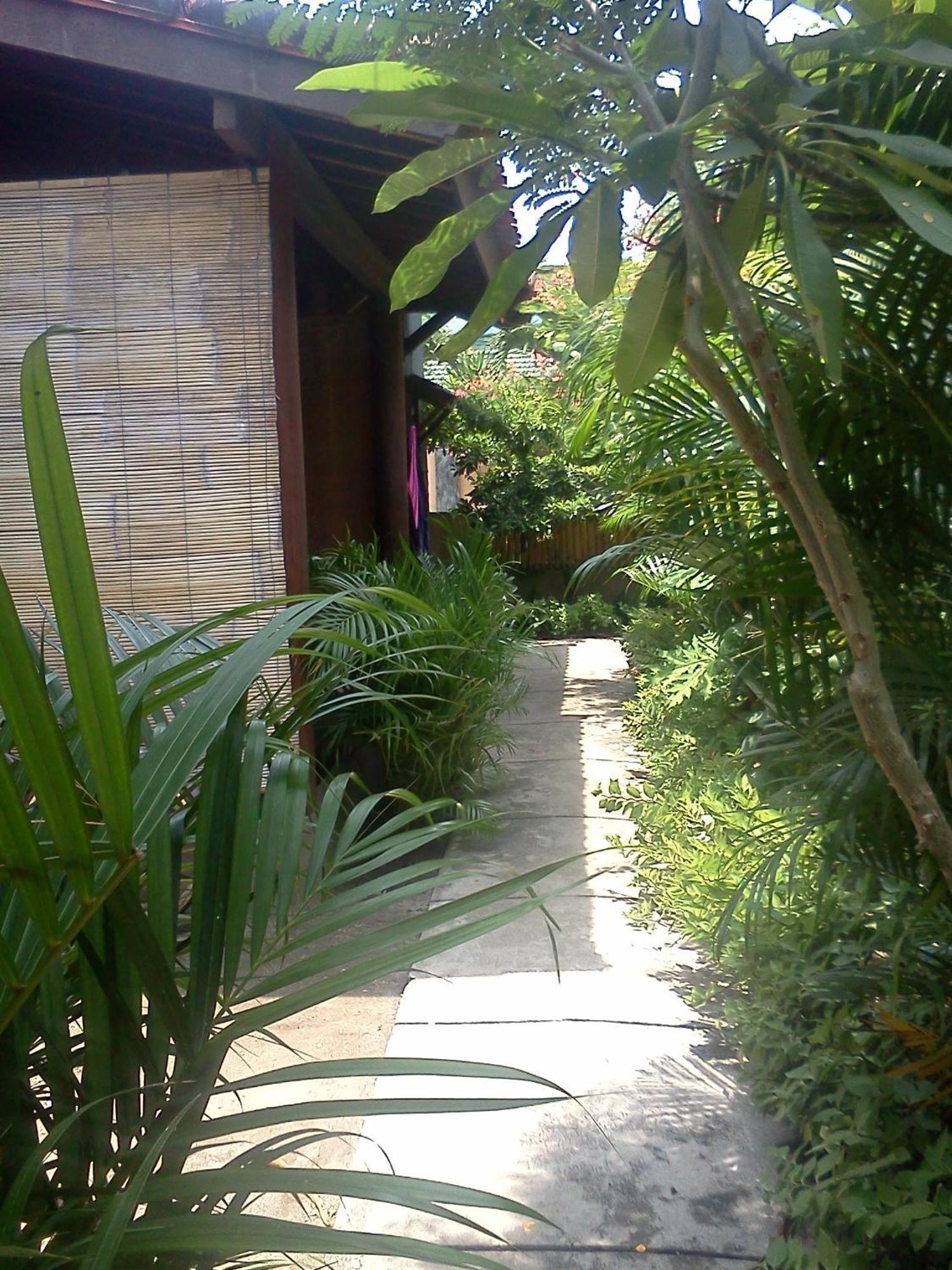 Alexyane Paradise Bungalow غيلي تراوانغان المظهر الخارجي الصورة