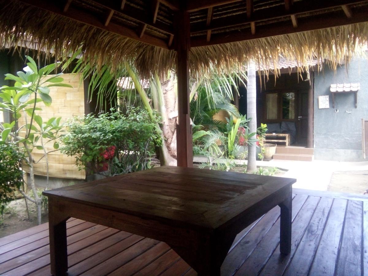 Alexyane Paradise Bungalow غيلي تراوانغان المظهر الخارجي الصورة