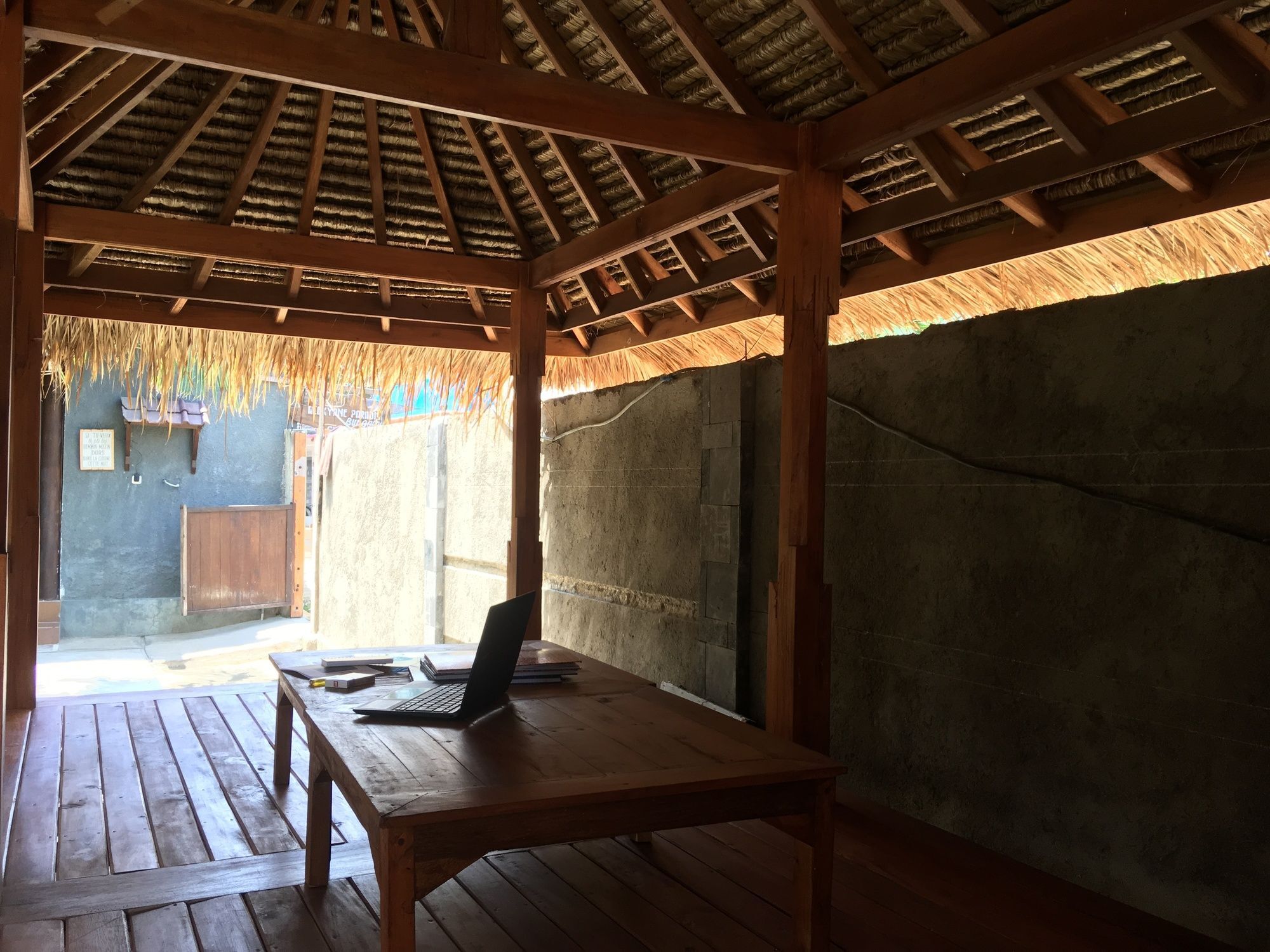 Alexyane Paradise Bungalow غيلي تراوانغان المظهر الخارجي الصورة